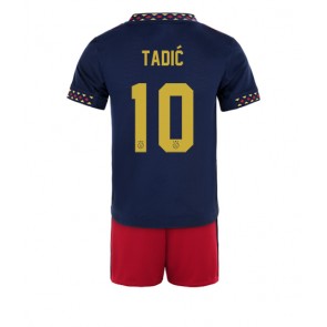 Ajax Dusan Tadic #10 kläder Barn 2022-23 Bortatröja Kortärmad (+ korta byxor)